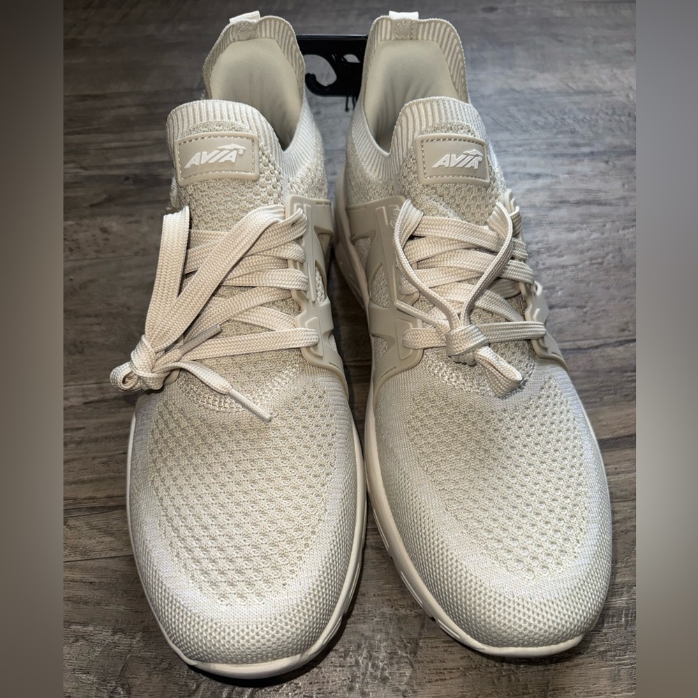 Avia Men's Off-White Athletic Shoes